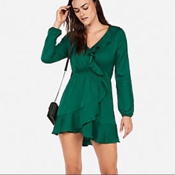 Express Dresses & Skirts - Express Ruffled Wrap Dress